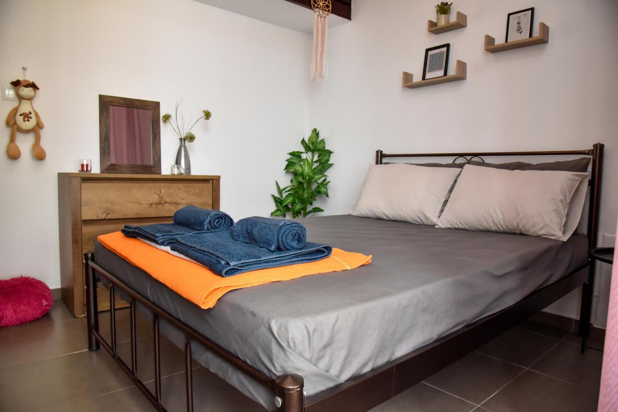 Beach Apartment PalaiónTsiflíkion Eksteriør bilde