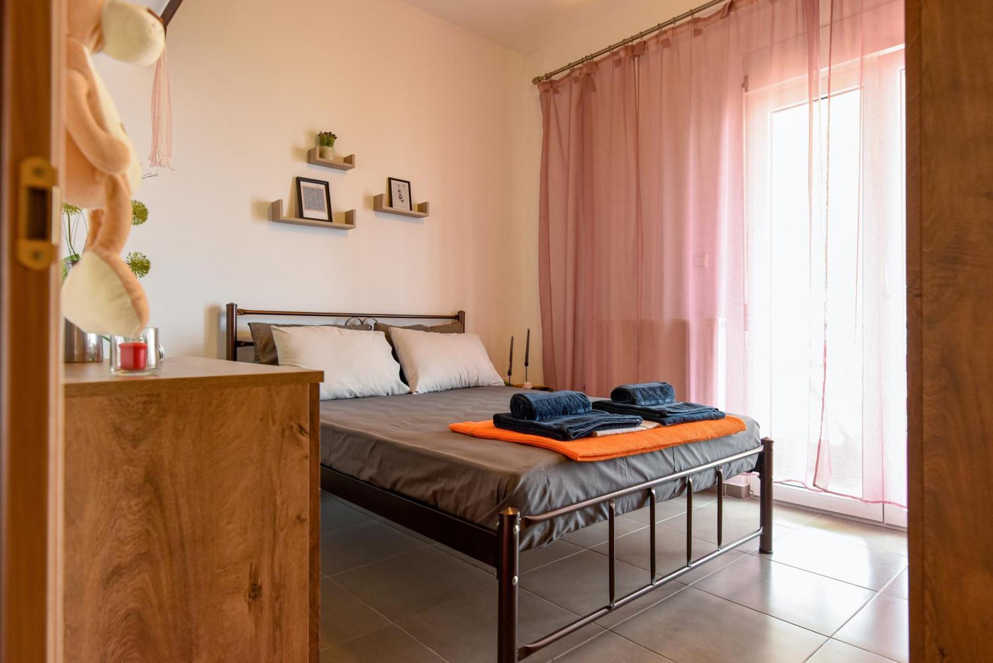 Beach Apartment PalaiónTsiflíkion Eksteriør bilde
